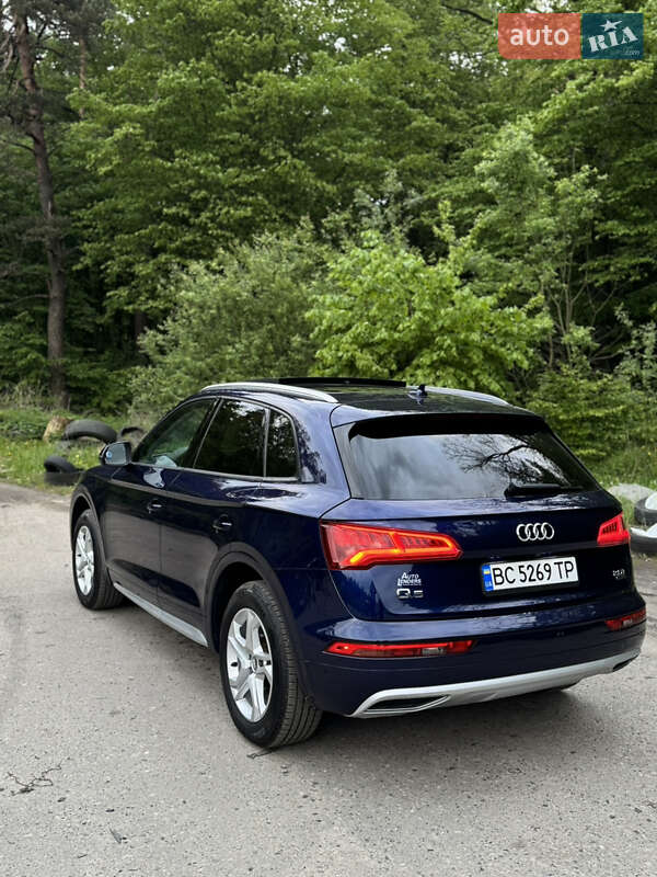 Внедорожник / Кроссовер Audi Q5 2017 в Львове