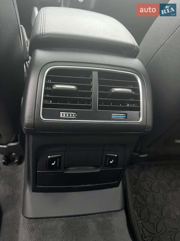 Позашляховик / Кросовер Audi Q5 2016 в Дніпрі