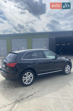 Внедорожник / Кроссовер Audi Q5 2013 в 