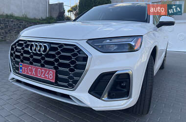 Внедорожник / Кроссовер Audi Q5 2021 в 