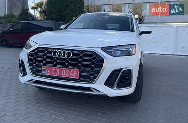 Внедорожник / Кроссовер Audi Q5 2021 в 
