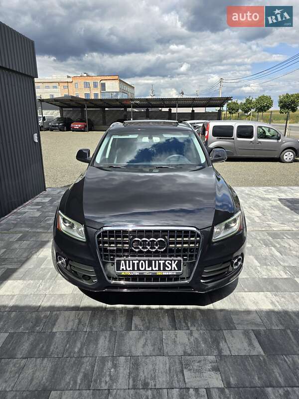 Внедорожник / Кроссовер Audi Q5 2014 в Луцке