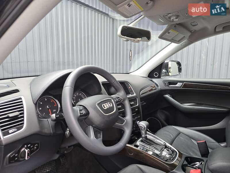 Внедорожник / Кроссовер Audi Q5 2014 в Луцке