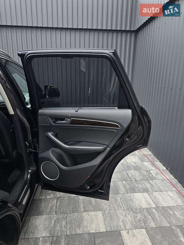 Внедорожник / Кроссовер Audi Q5 2014 в Луцке