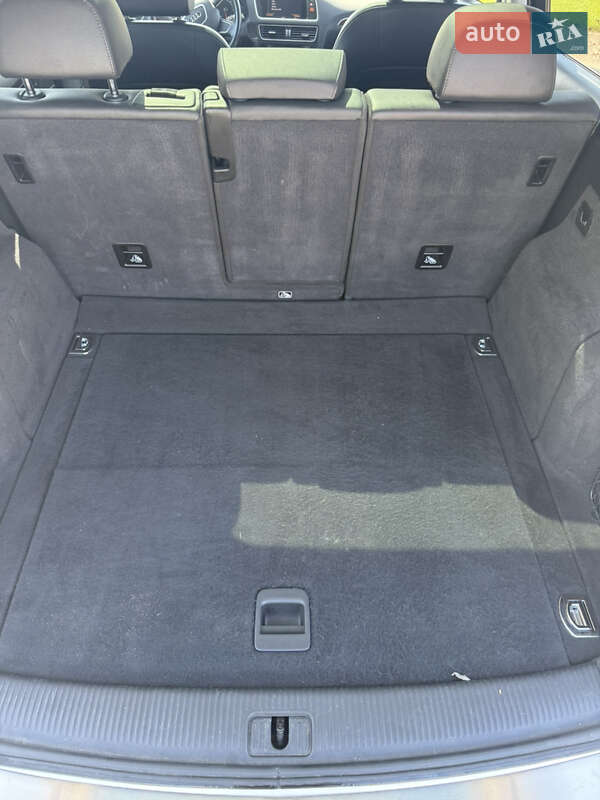 Внедорожник / Кроссовер Audi Q5 2016 в Кременчуге