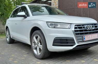 Внедорожник / Кроссовер Audi Q5 2019 в 