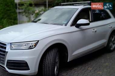 Внедорожник / Кроссовер Audi Q5 2019 в 