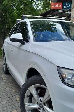 Внедорожник / Кроссовер Audi Q5 2019 в 