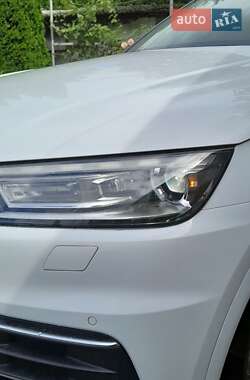 Внедорожник / Кроссовер Audi Q5 2019 в 