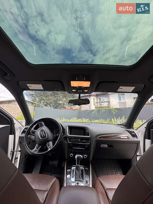 Позашляховик / Кросовер Audi Q5 2017 в Львові