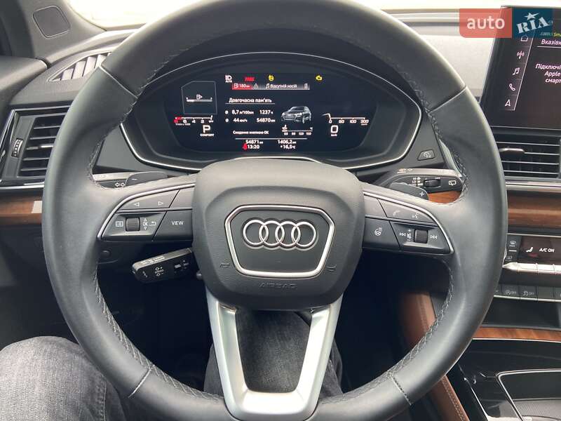 Внедорожник / Кроссовер Audi Q5 2022 в Киеве
