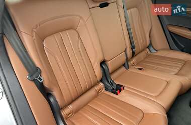 Внедорожник / Кроссовер Audi Q5 2022 в 