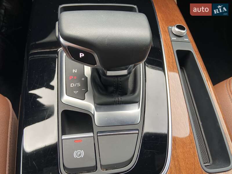 Внедорожник / Кроссовер Audi Q5 2022 в Киеве