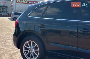 Внедорожник / Кроссовер Audi Q5 2010 в 