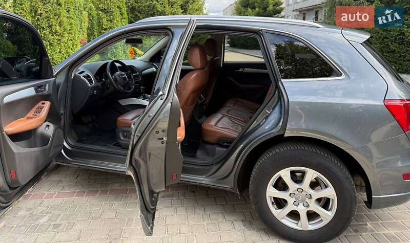 Внедорожник / Кроссовер Audi Q5 2011 в Ковеле