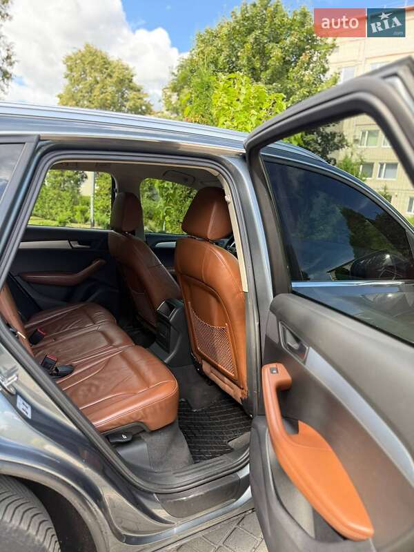 Внедорожник / Кроссовер Audi Q5 2011 в Ковеле
