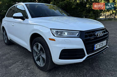 Внедорожник / Кроссовер Audi Q5 2020 в Ивано-Франковске