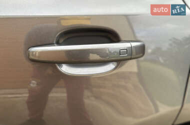 Внедорожник / Кроссовер Audi Q5 2012 в 
