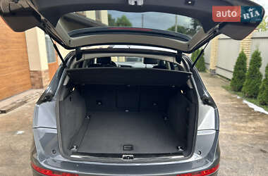 Внедорожник / Кроссовер Audi Q5 2012 в 