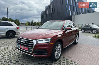 Внедорожник / Кроссовер Audi Q5 2018 в 