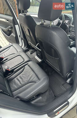 Внедорожник / Кроссовер Audi Q5 2015 в 