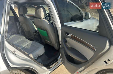 Внедорожник / Кроссовер Audi Q5 2012 в 