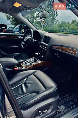 Внедорожник / Кроссовер Audi Q5 2016 в 
