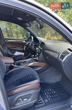 Внедорожник / Кроссовер Audi Q5 2016 в 