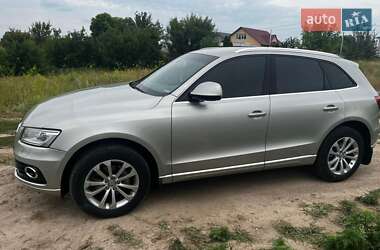 Внедорожник / Кроссовер Audi Q5 2016 в 