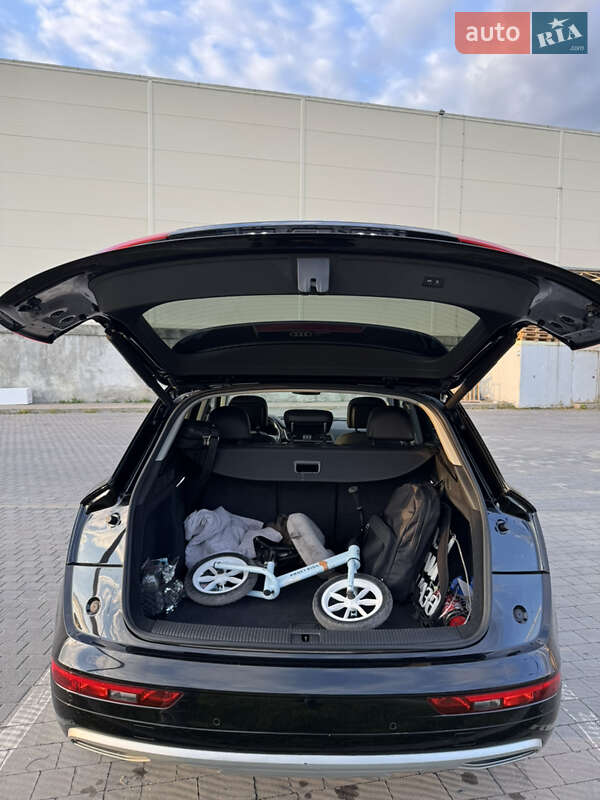 Внедорожник / Кроссовер Audi Q5 2016 в Львове