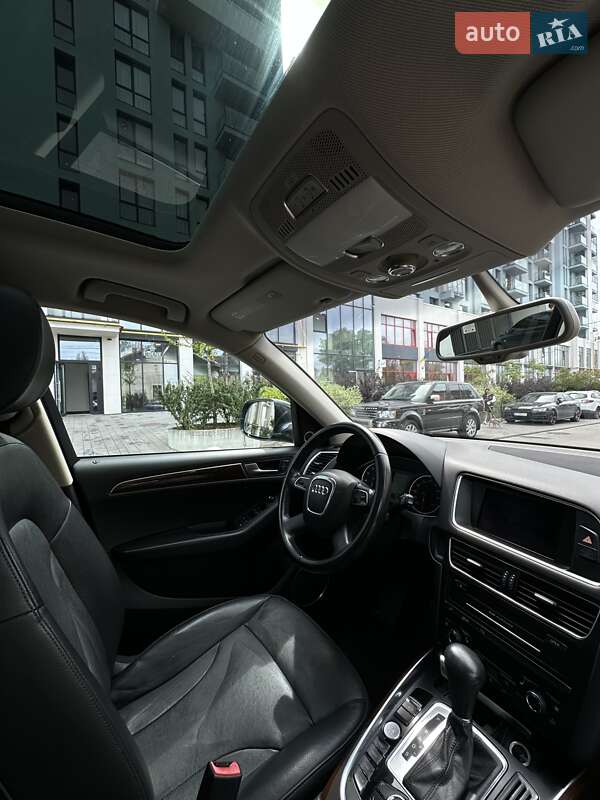 Внедорожник / Кроссовер Audi Q5 2012 в Львове