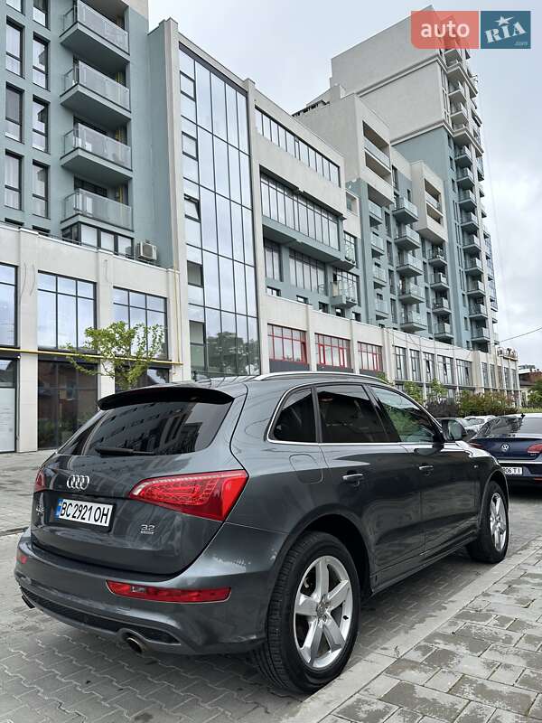 Внедорожник / Кроссовер Audi Q5 2012 в Львове