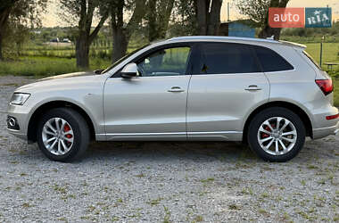 Позашляховик / Кросовер Audi Q5 2014 в 