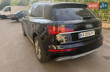 Внедорожник / Кроссовер Audi Q5 2024 в 