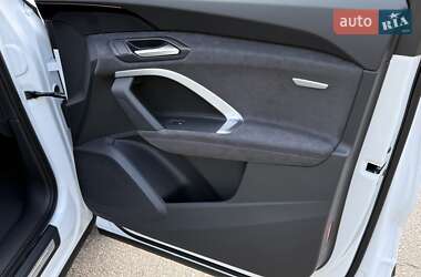 Внедорожник / Кроссовер Audi Q5 2025 в 