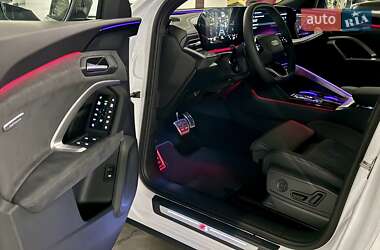 Внедорожник / Кроссовер Audi Q5 2025 в 