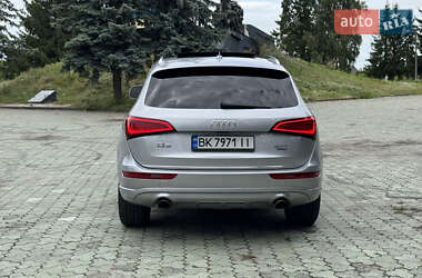 Внедорожник / Кроссовер Audi Q5 2015 в 