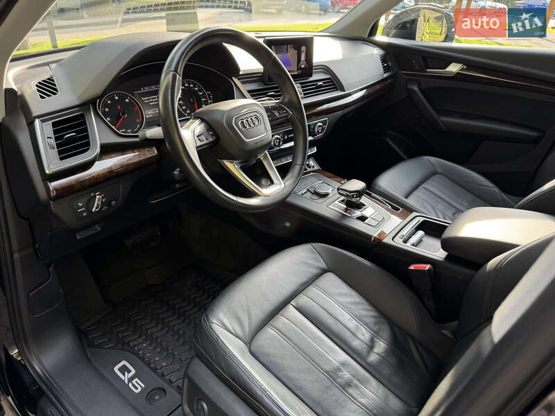 Внедорожник / Кроссовер Audi Q5 2018 в Львове