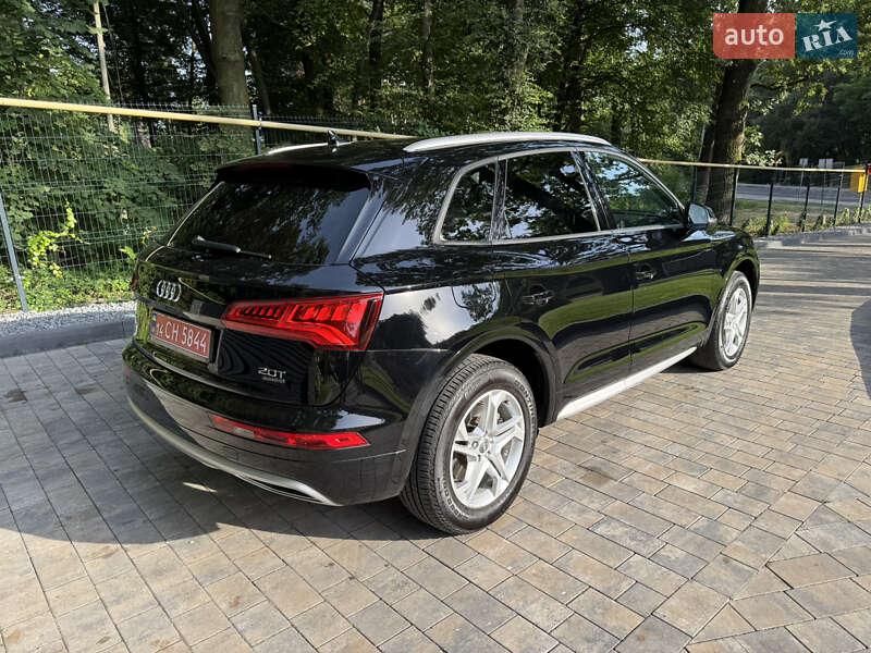Внедорожник / Кроссовер Audi Q5 2018 в Львове
