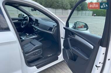 Внедорожник / Кроссовер Audi Q5 2020 в 