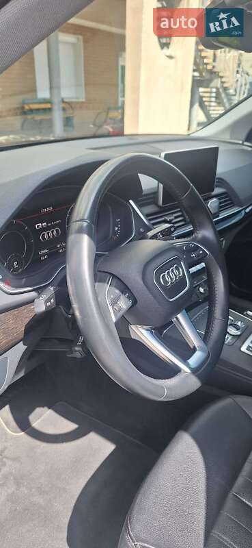 Внедорожник / Кроссовер Audi Q5 2020 в Харькове
