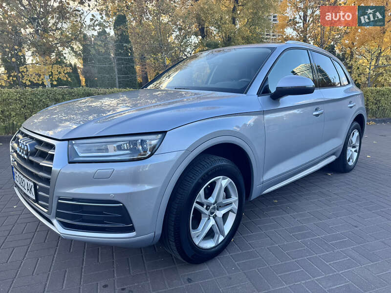 Внедорожник / Кроссовер Audi Q5 2017 в Днепре