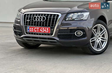 Внедорожник / Кроссовер Audi Q5 2012 в 