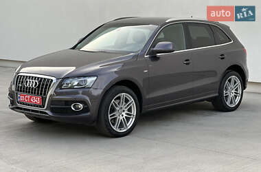 Внедорожник / Кроссовер Audi Q5 2012 в 