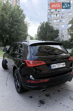 Внедорожник / Кроссовер Audi Q5 2016 в 