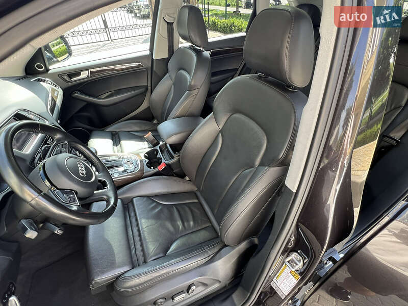 Внедорожник / Кроссовер Audi Q5 2013 в Тернополе