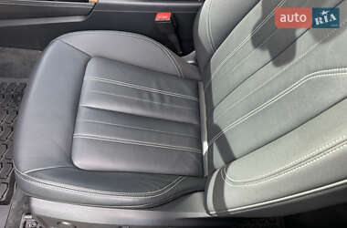 Внедорожник / Кроссовер Audi Q5 2020 в 