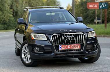 Позашляховик / Кросовер Audi Q5 2015 в 