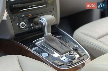 Позашляховик / Кросовер Audi Q5 2015 в 