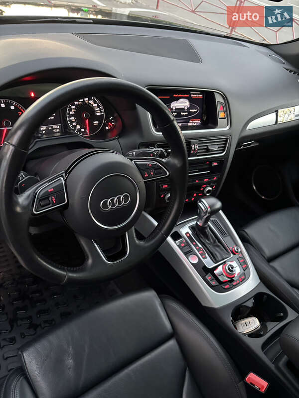 Внедорожник / Кроссовер Audi Q5 2016 в Ивано-Франковске фото 13 Внедорожник / Кроссовер Audi Q5 2016 в Ивано-Франковске